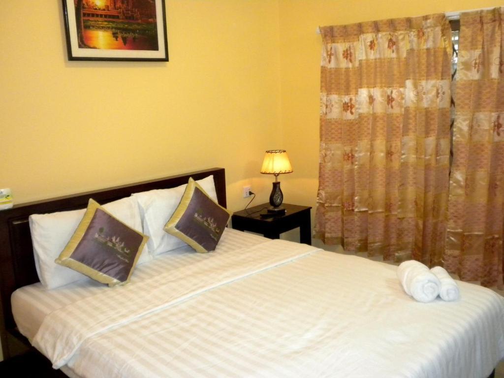 Old Town Guesthouse Kampot Quarto foto